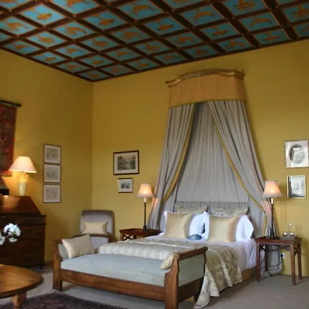 Chateau De 4*