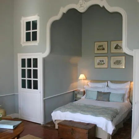 Bed and breakfast Chateau De *