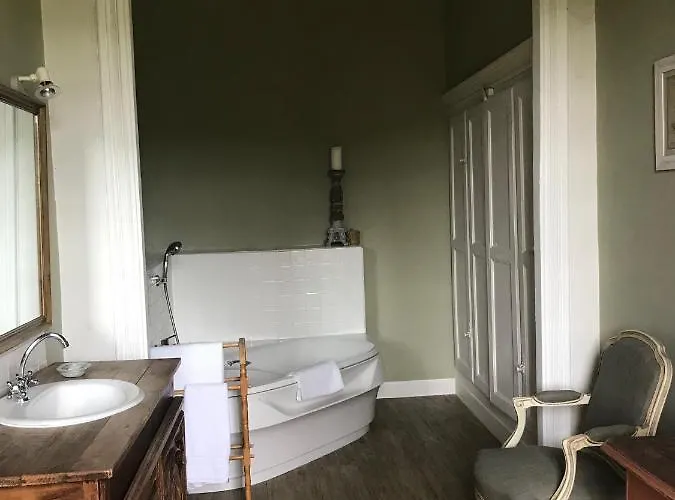 Bed & Breakfast Chateau De