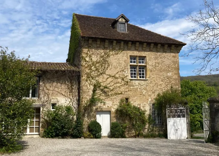 Chateau De Couette-café Camon (Languedoc-Roussillon)